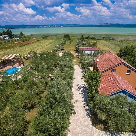 Villa Leonarda